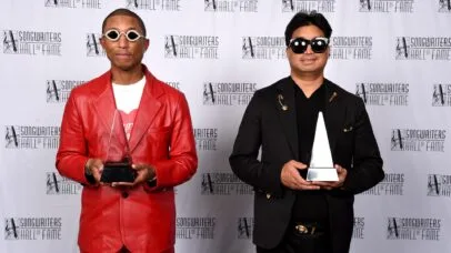 Pharrell quer que processo de Chad Hugo por direitos autorais, considerado ‘vago e ambíguo’, seja rejeitado