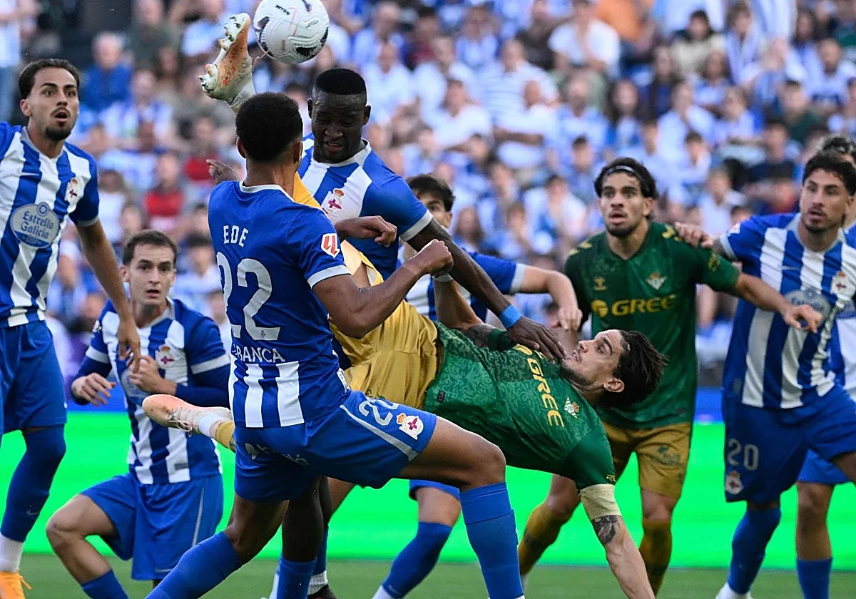 Bartra pasará pruebas médicas en estos días para saber el alcance de su lesión