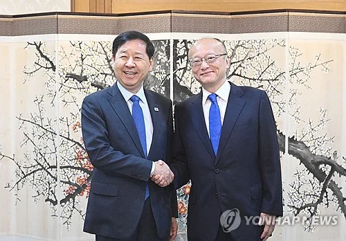 구윤철, ADB 총재와 핵심광물·AI·에너지 협력 논의