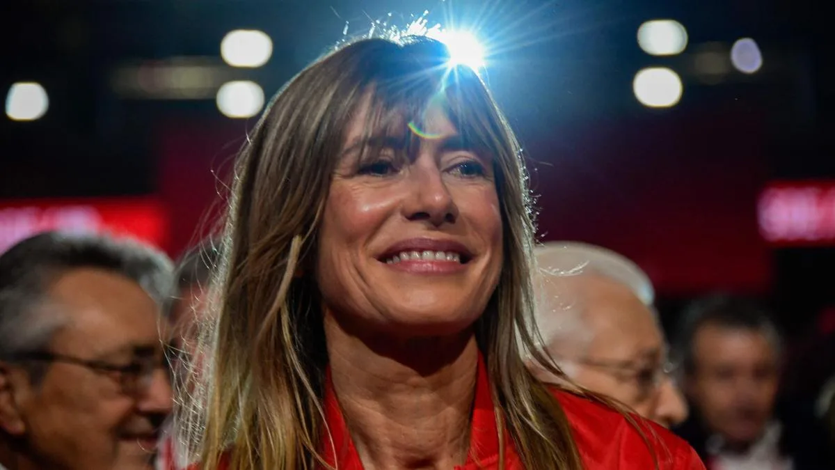 Peinado envía a juicio a Begoña Gómez por malversación y tráfico de influencias
