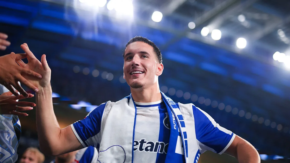 Entra Giménez, sai Deniz Gul. Os detalhes da iminente venda do FC Porto