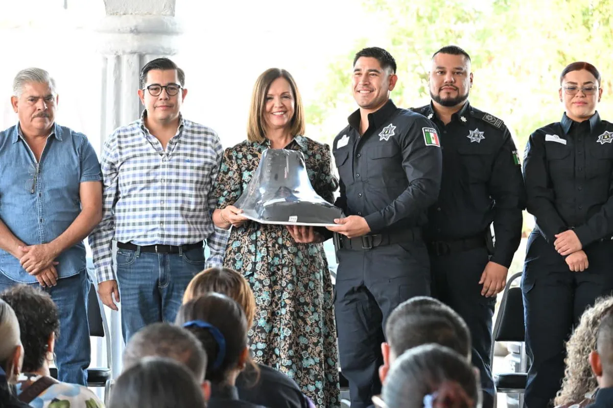 Entregan uniformes y calzado táctico a 103 policías de Frontera, Coahuila