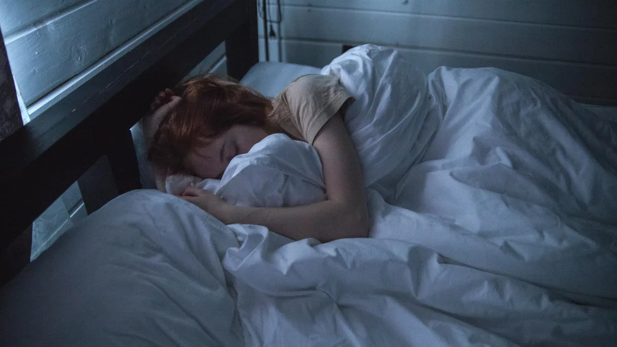La rentrée scolaire, c'est dans deux semaines: pour recaler le sommeil de son enfant, c'est déjà le moment de commencer à se lever et coucher plus tôt