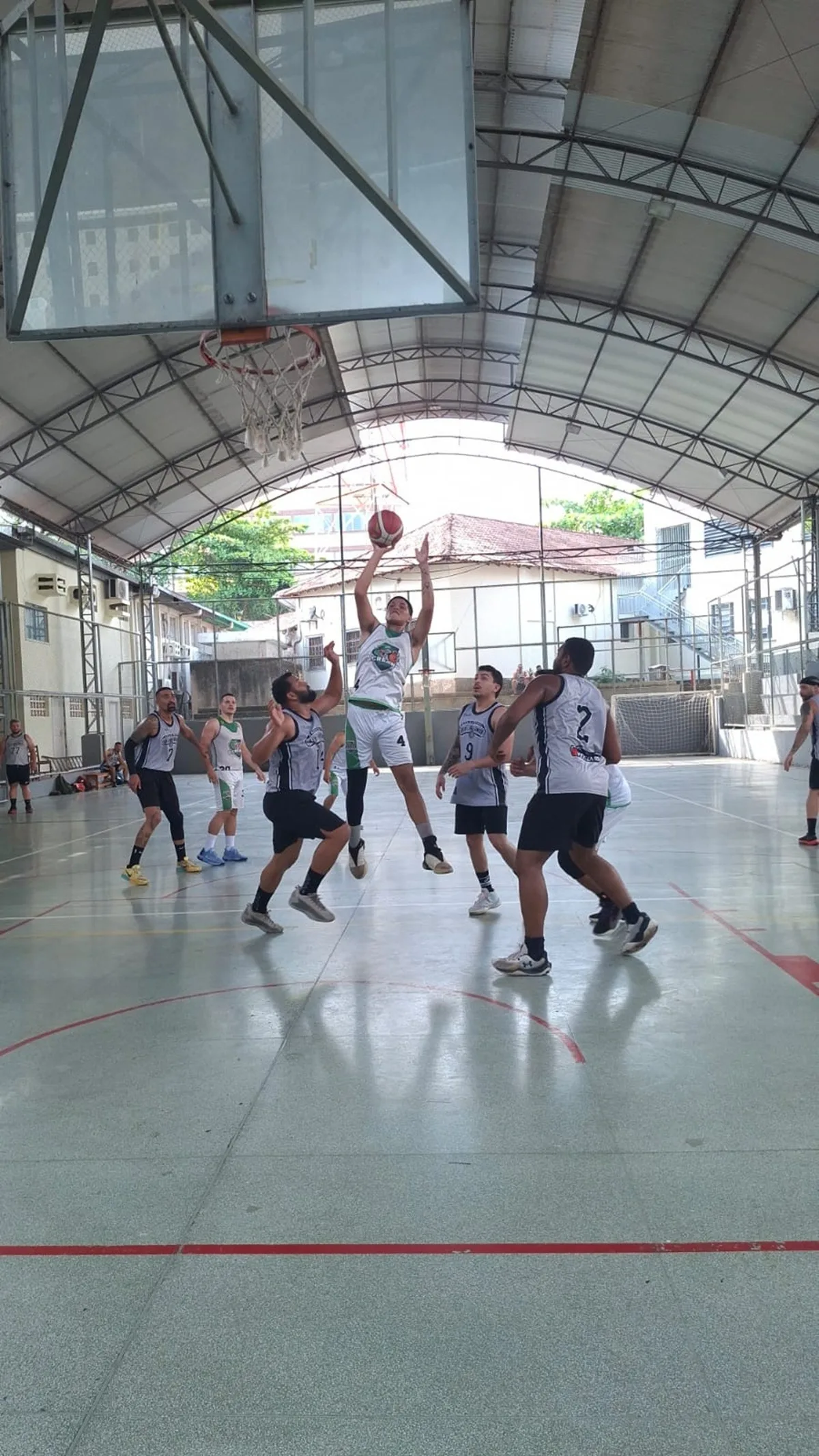 Santo Antônio e Resenha avançam e vão decidir título da 29ª Copa Rio Branco de Basquete