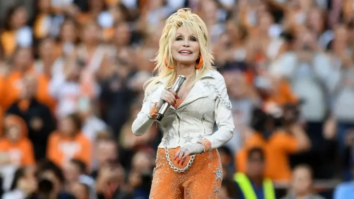 Dolly Parton se pronuncia sobre los rumores que podrían "arruinar" su reputación: "Algunos son ciertos"
