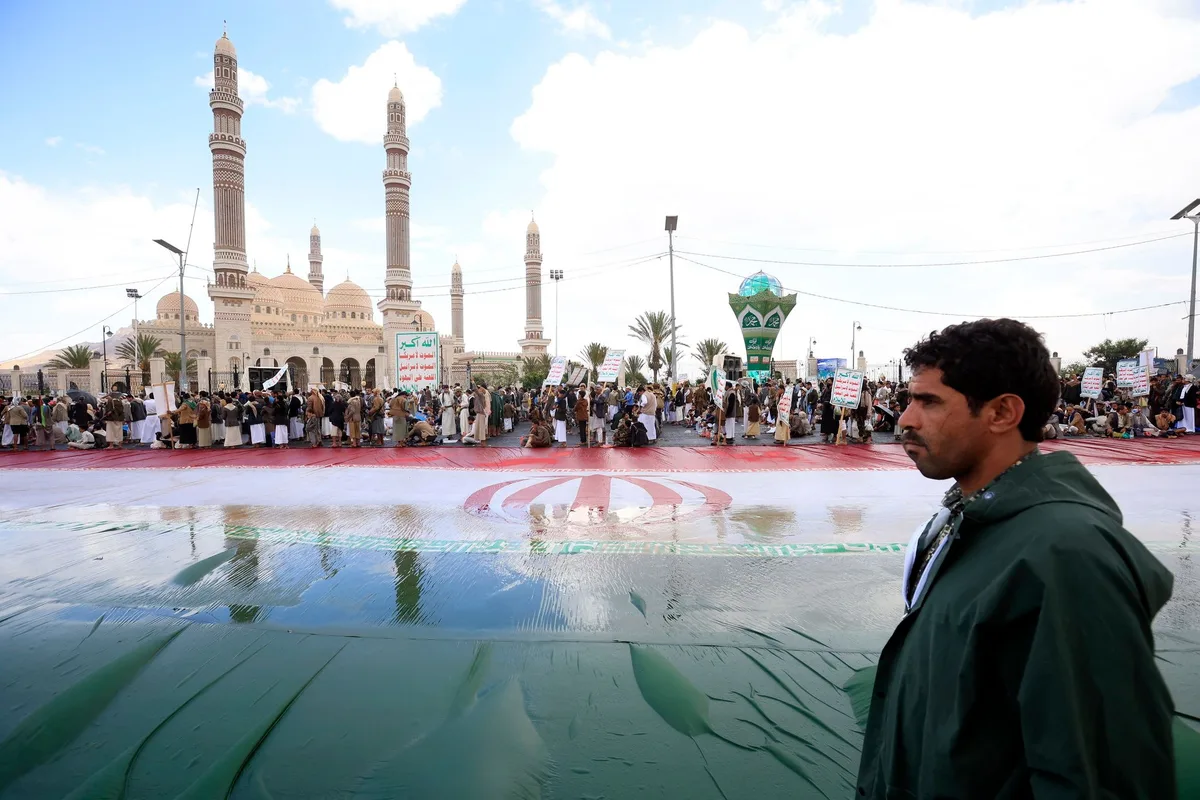 Guerre au Moyen-Orient : une exécution en Iran ; des explosions entendues à Riyad