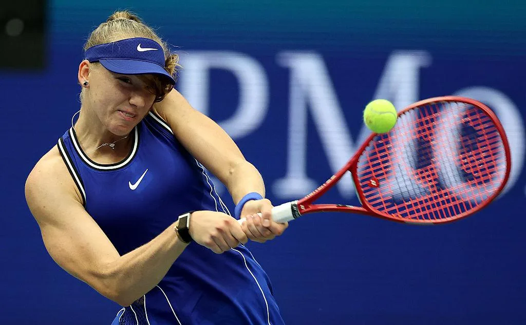 19-летняя россиянка Корнеева проиграла дебютный матч на US Open