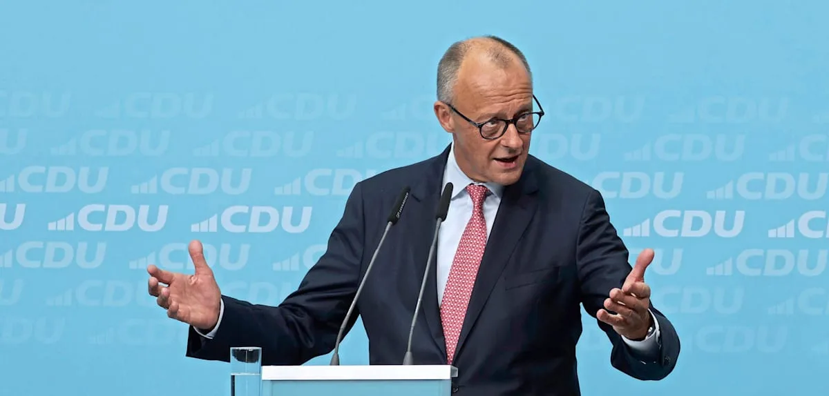 Diesen Auftritt nutzt Merz für eine Kampfansage gegen Kritiker in den eigenen Reihen
