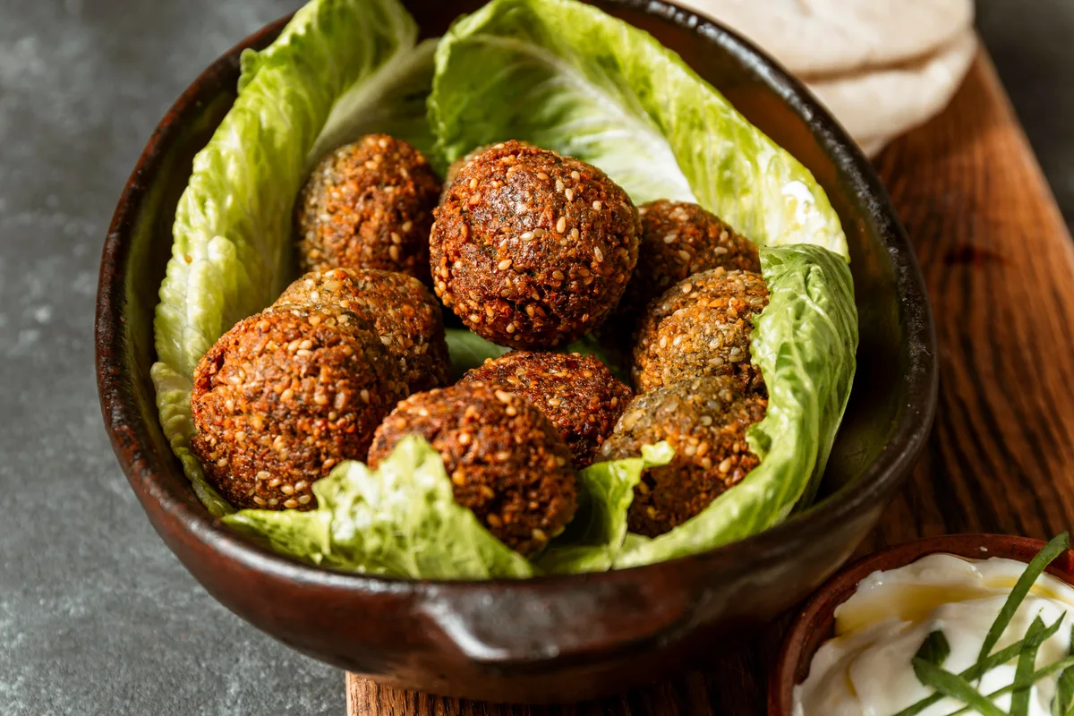 Falafel de lentejas: una receta fácil y original para consumir legumbres de forma diferente