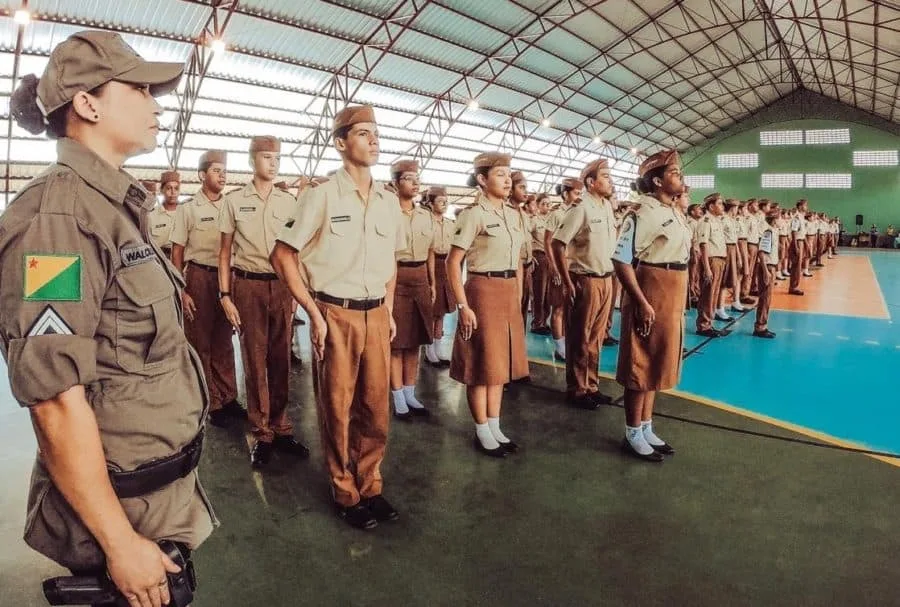Colégio Militar Estadual Tiradentes abre 120 vagas para alunos do 6º ano em 2027