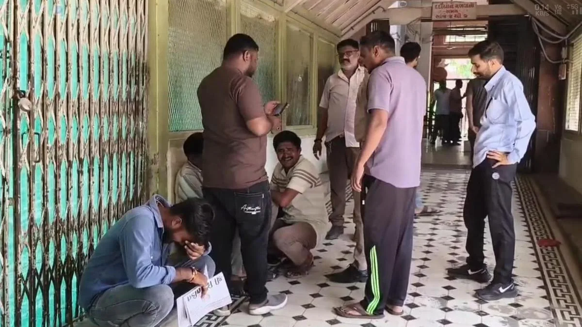 Spurious liquor kills 4 in ‘dry’ Gujarat; 4 bootleggers caught