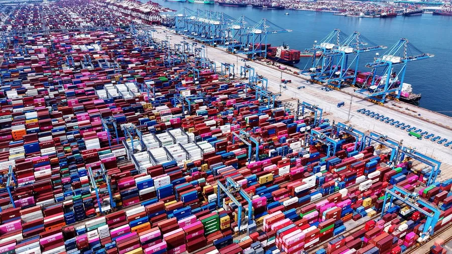 Welthandel: Chinas September-Außenhandel übertrifft Erwartungen deutlich
