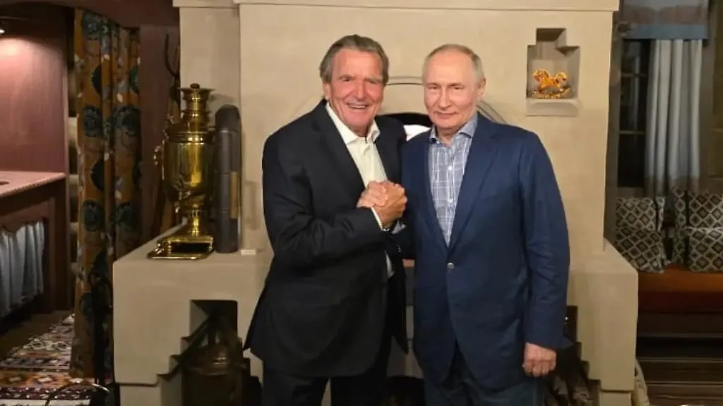 Scharfe Kritik an Schröder nach Putin-Feier - „Eine Schande für Deutschland“