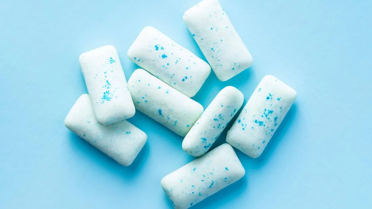 Sugar-free gum could raise heart risk