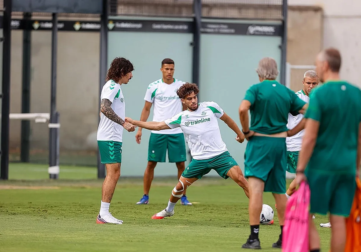 Abde y Morante suman una nueva sesión y apuntan a reaparecer en el Levante - Betis