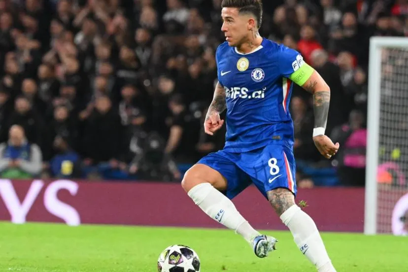 Transferts de Bradley Barcola, Enzo Fernandez et Morgan Rogers, 4 milliards d'euros dépensés : un mercato record en Premier League