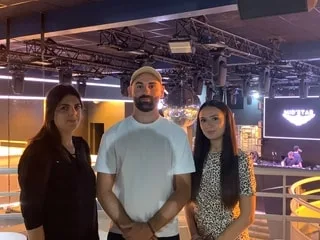 « Il voulait qu’on prenne soin de son bébé » : ses trois enfants ont repris la discothèque créée par leur père en 1995