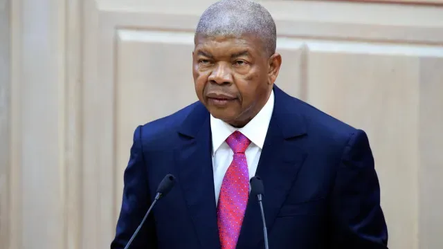 Angola quer recuperar 13 mil milhões de euros para investimento público