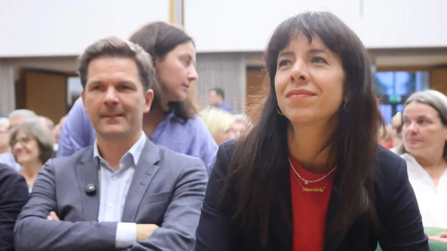 Landesregierung: Linke, Grüne und SPD sondieren in Berlin nach Verständigung weiter
