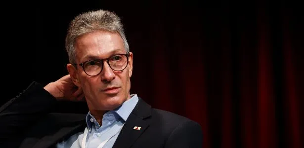 Romeu Zema na Globo: que horas começa entrevista com presidenciável hoje