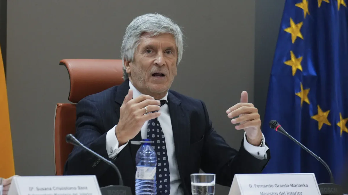 Marlaska cifra en 4.200 los inmigrantes devueltos desde el 10 de agosto y no ve "ni el mínimo" indicio para culpar a Marruecos