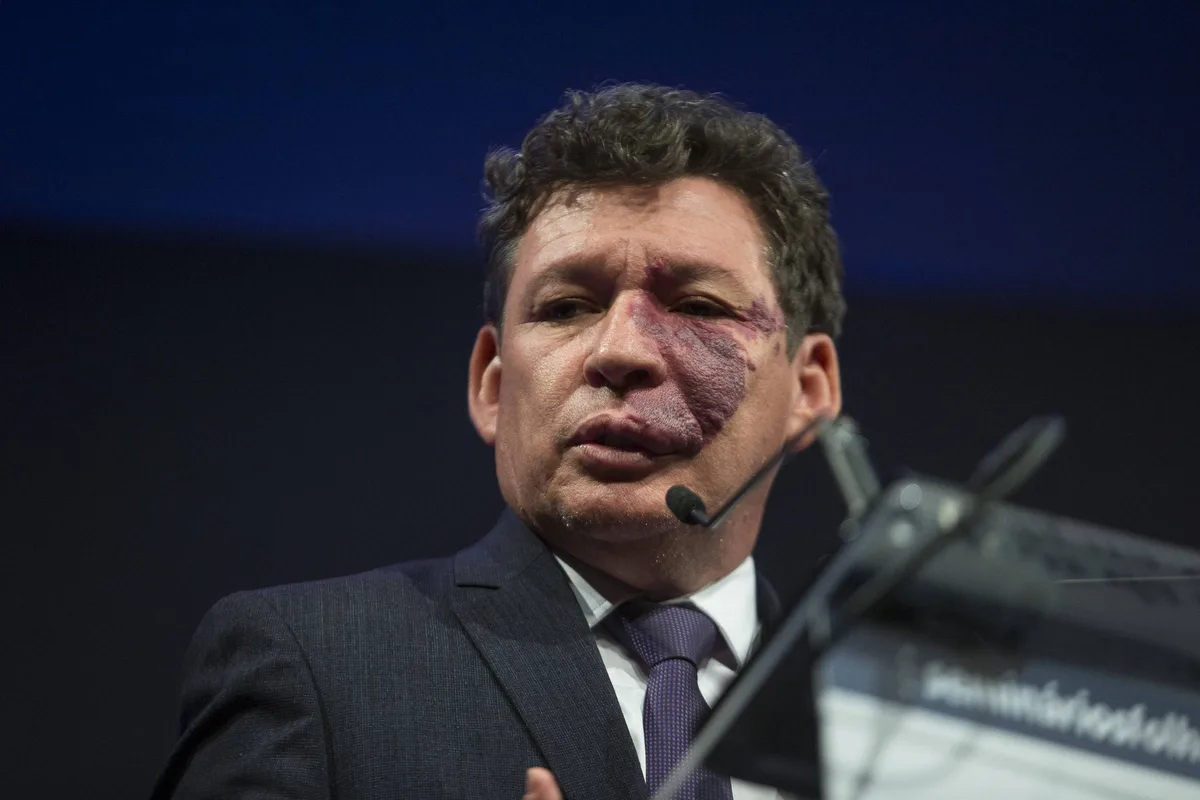Congresso instala grupo para analisar fim da taxa das blusinhas às vésperas da eleição