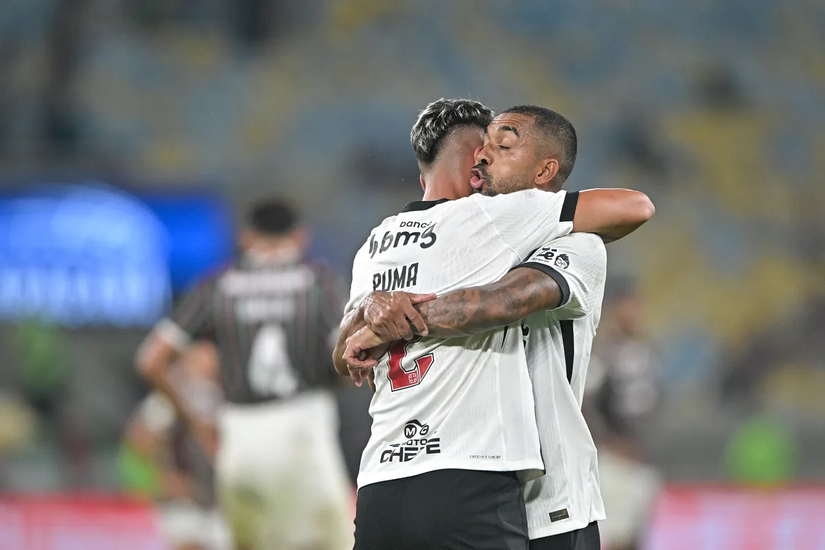 Vasco pode ter falência pedida se empréstimo de Lamacchia não for aprovado