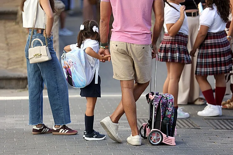 Una de cada seis familias financiará la vuelta al cole: cómo planificar el gasto para evitar que sea la primera opción