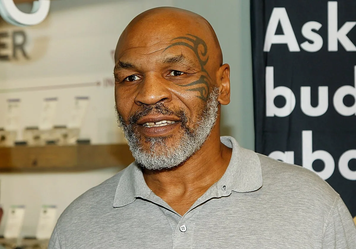Mike Tyson, demandado por 1,8 millones de euros por romper su contrato al negarse a pelear contra una paloma gigante