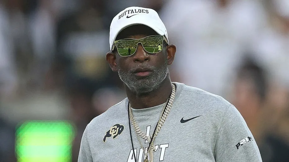 Deion Sanders gives bizarre response after Colorado’s offensive script was found at hotel bar before game