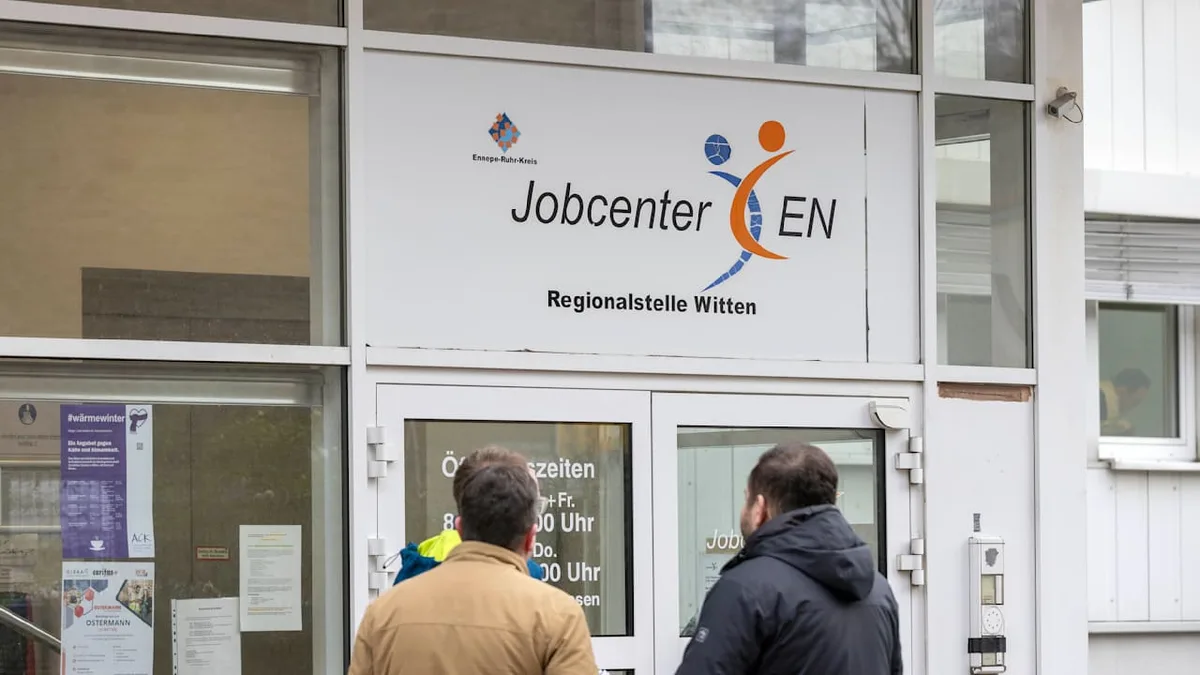 „Geldhahn abdrehen!“ - Union will Koran-Vorleser Stütze streichen