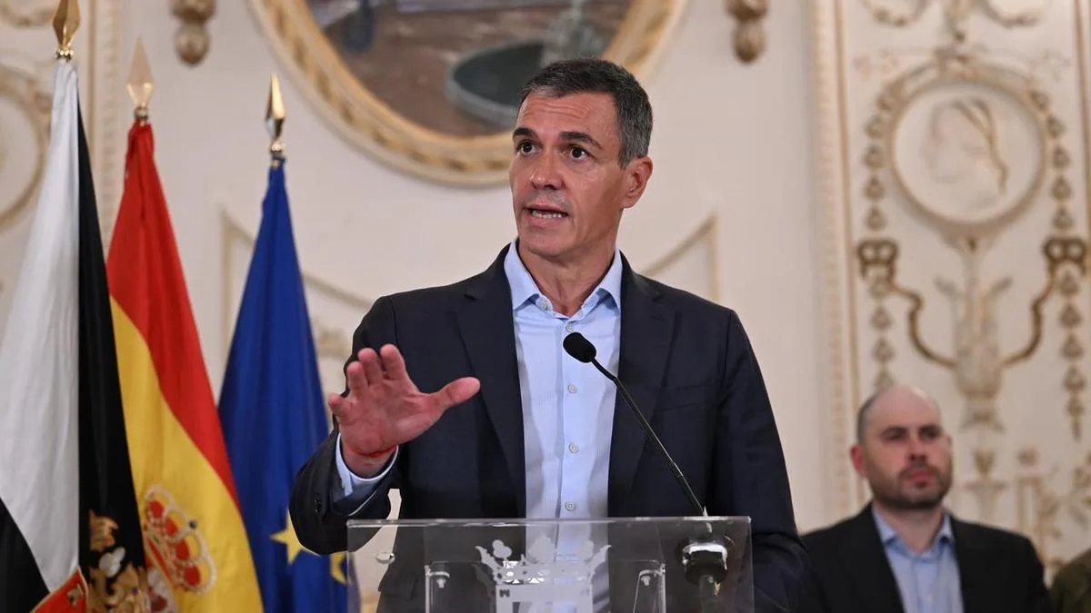 Spain PM blames Russia, Israel for Ceuta migrant crisis