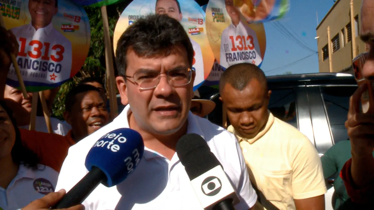 Rafael Fonteles defende apoio do governo a pequenos empreendedores em visita a mercado público de Teresina