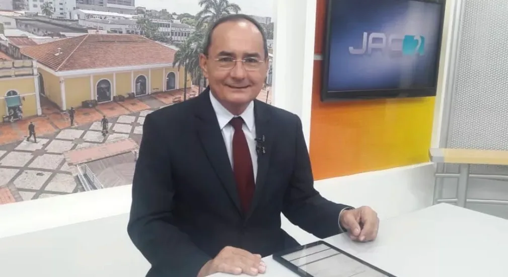 Morre o jornalista Ayres Rocha, referência da comunicação acreana