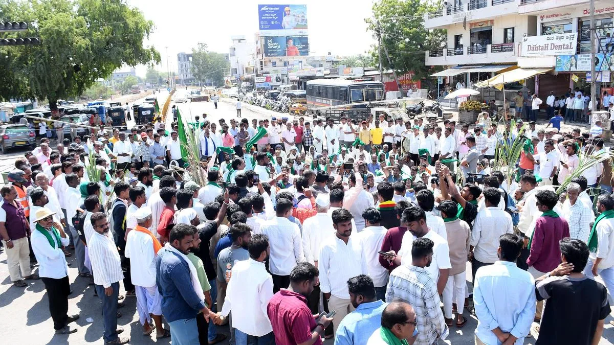 Sugarcane growers demand higher incentive, share in profits from byproducts