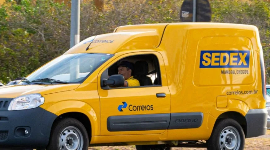 Greve dos Correios dificulta entrega de material de campanha