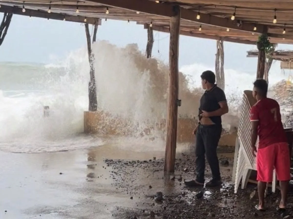 What is a ‘super El Niño’ and how will it affect the weather?