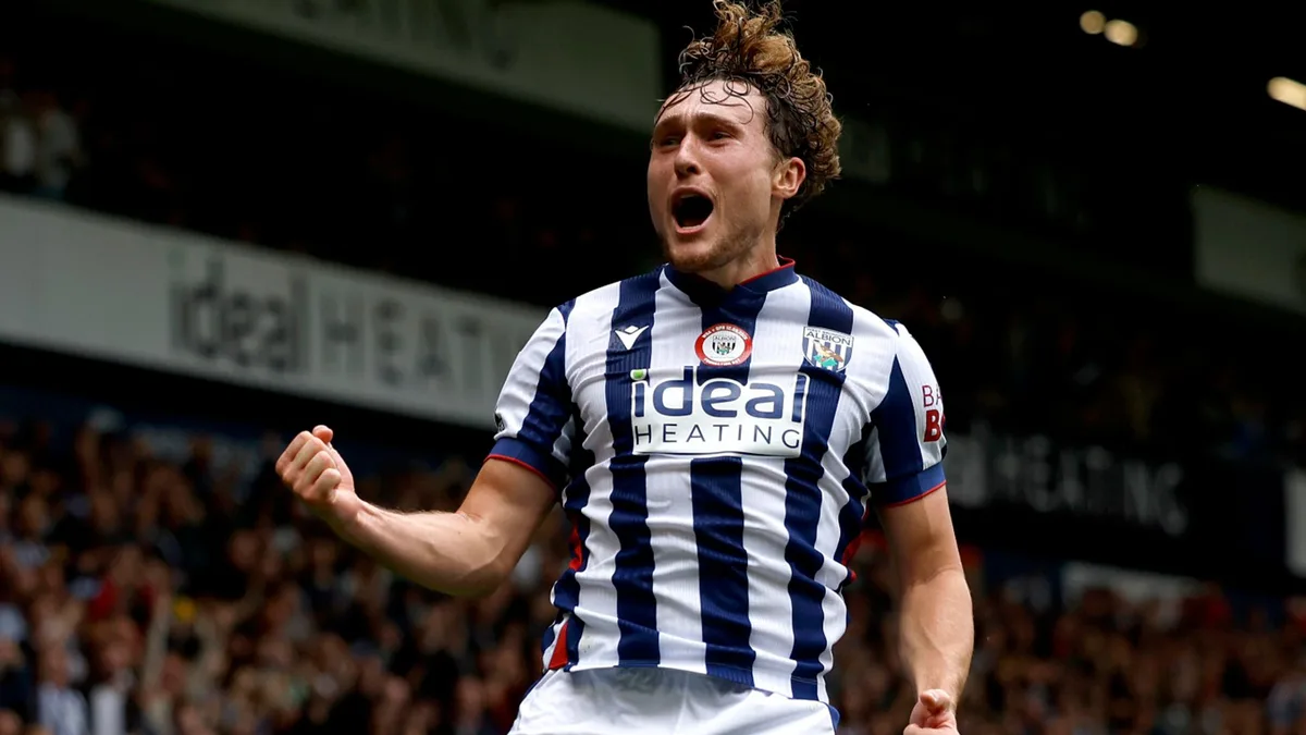 West Brom hit back to hold QPR