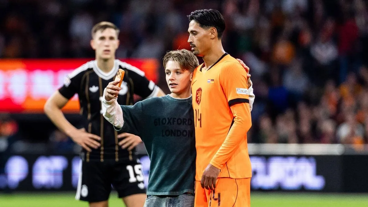 Knallhart-Strafe: 13-Jähriger macht Selfie und bekommt fünf Jahre Stadionverbot