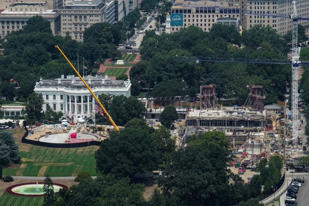 How Trump's construction projects are changing Washington and costing taxpayers