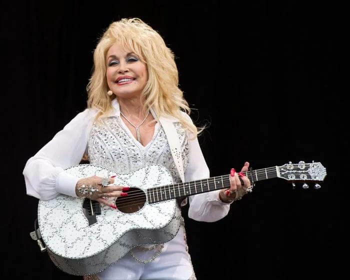 Dolly Parton: why the world loved the queen of country - The Latest