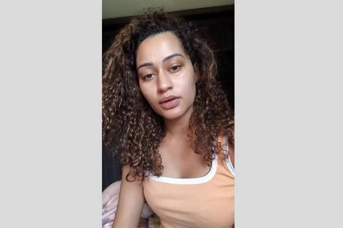 Mulher encontrada acorrentada em Goiás diz ter sofrido queimaduras com ácido na boca