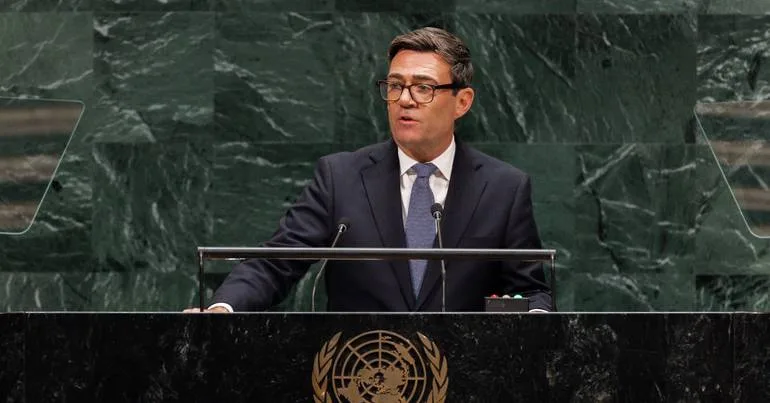 Malvinas. Burnham: Londres mantem-se "firme" perante ameaças