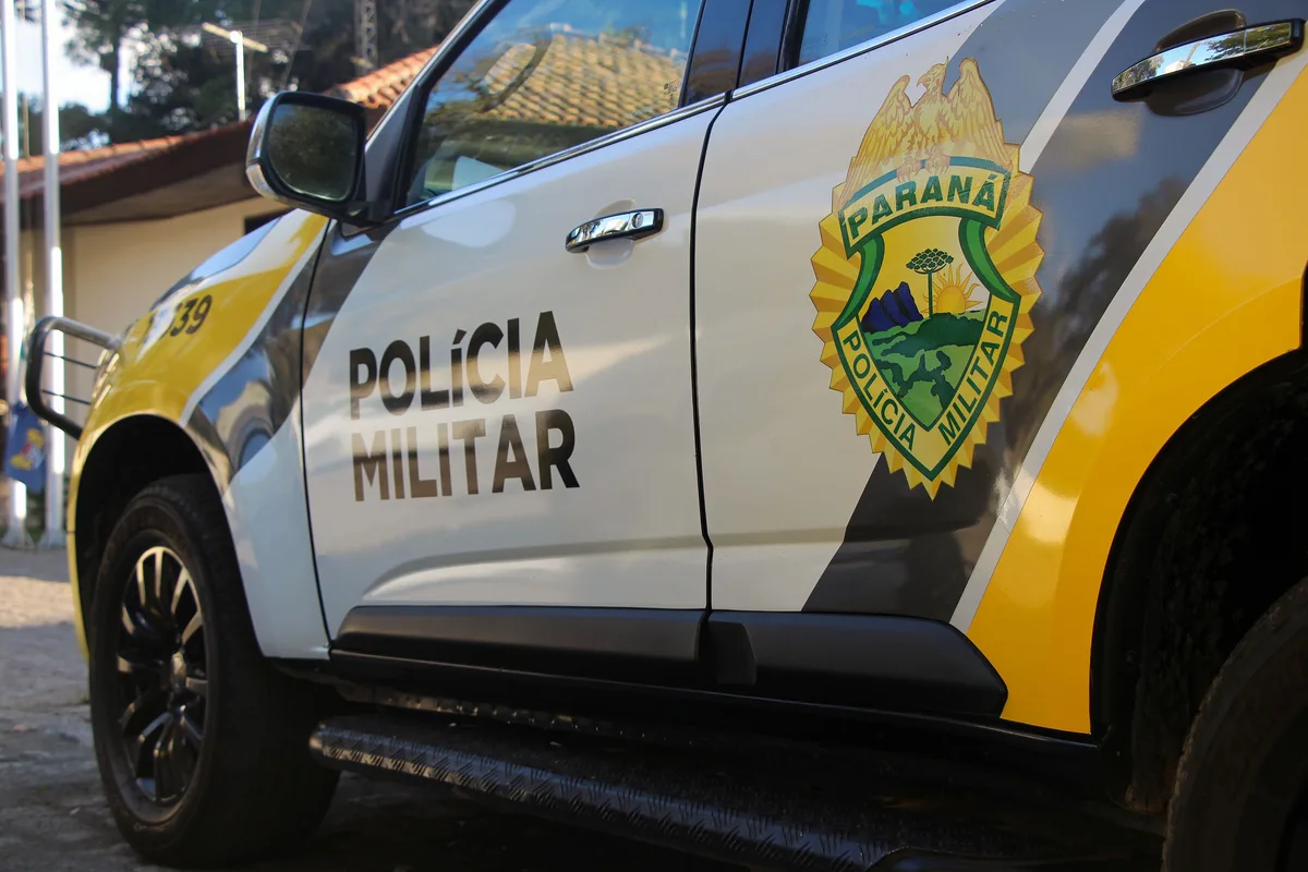 Mulher corre para igreja para escapar de marido que a perseguia com uma faca no Paraná