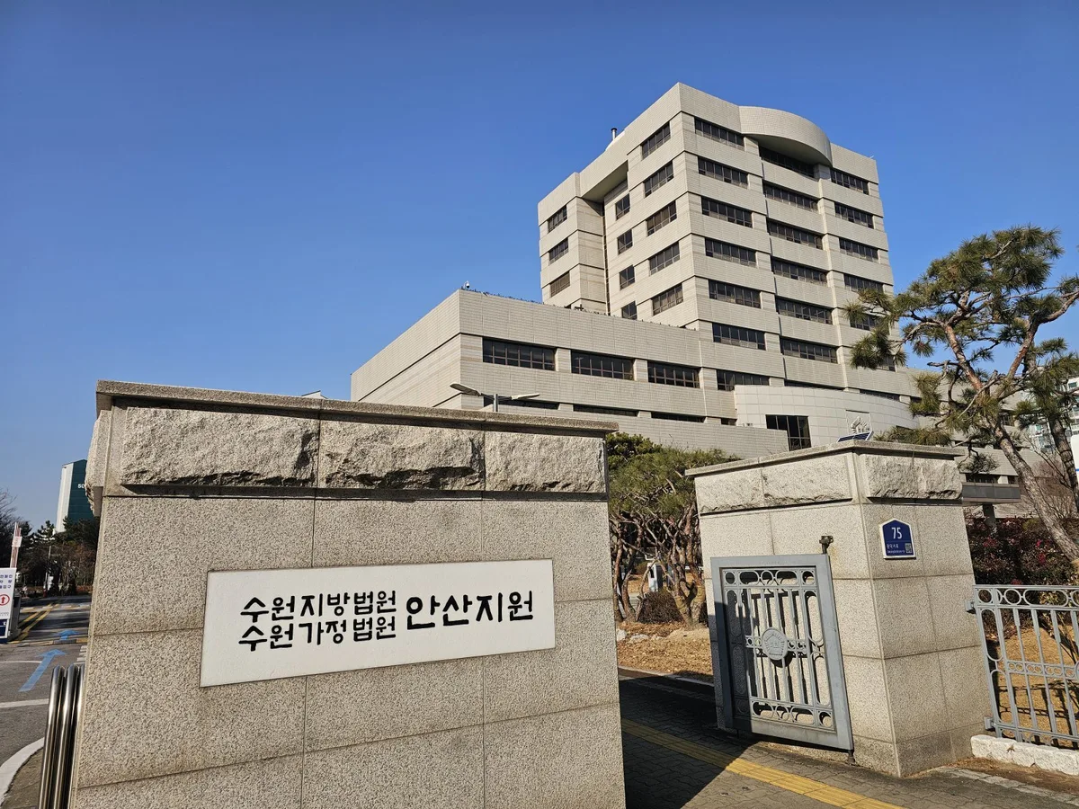 “8개월 아들을 리모컨으로”…친모, 학대치사 적용 징역 12년