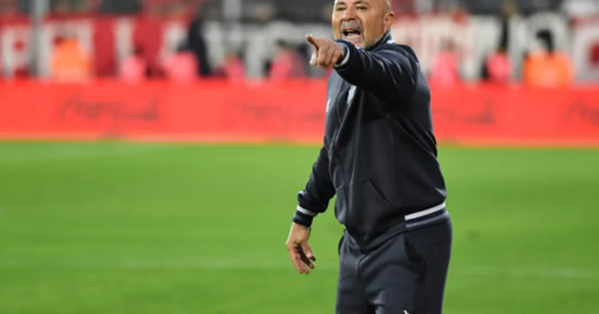 Sampaoli presentó la renuncia como entrenador de Talleres de Córdoba