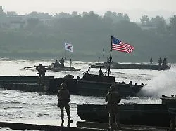 Trifft Trump bald Kim Jong Un?: Südkorea beendet Militärübung auf Druck der USA früher