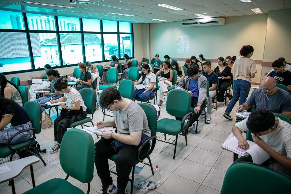 UEA divulga locais e horários das provas do Vestibular e SIS 2026; Confira