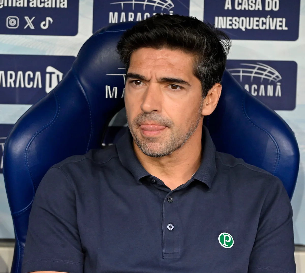 Abel reconhece momento ruim do Palmeiras e pede calma: "Parece que está em último!"