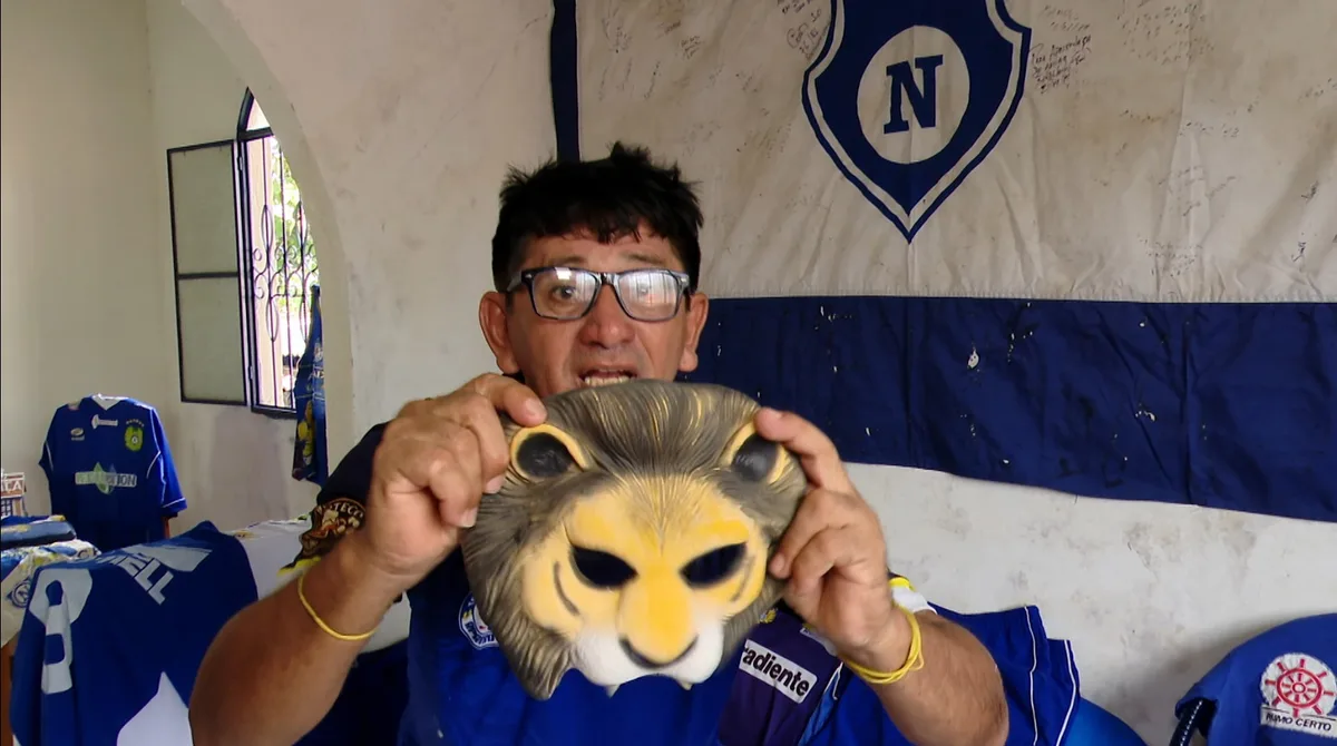 Vendeu carro, pegou empréstimo e viajou pelo Nacional-AM: as loucuras de um torcedor pelo sonho da Série C